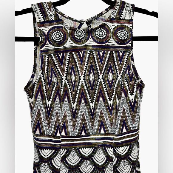Sleeveless Sheath Mini Dress Colorful Tribal Patterned Keyhole Open Back Cutout - Picture 3 of 10